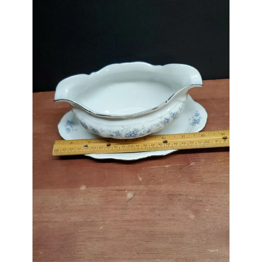 Renaissance II by Winterling Blue and White Gravy Boat Silver Scalloped Trim